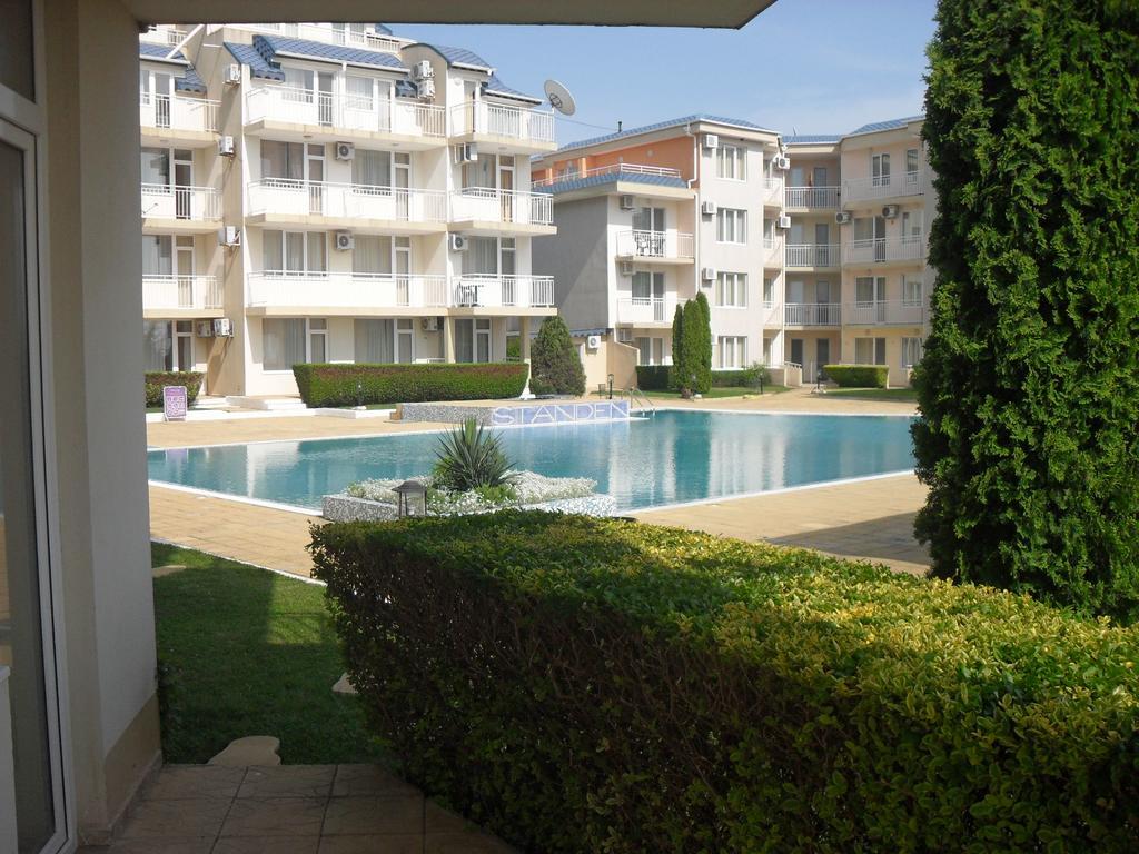 Apartment Rutland Равда Экстерьер фото