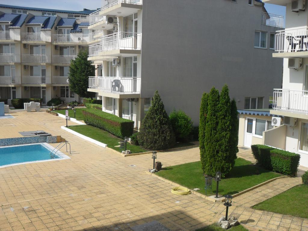 Apartment Rutland Равда Экстерьер фото