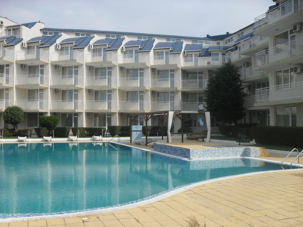 Apartment Rutland Равда Экстерьер фото