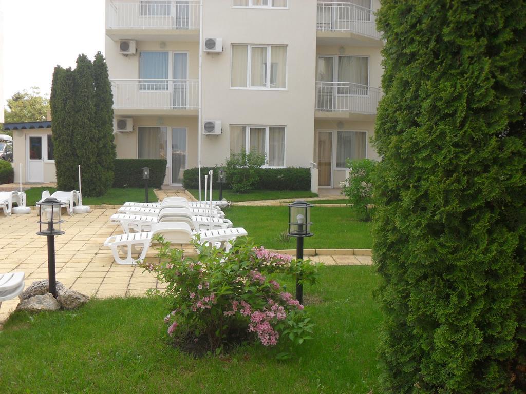 Apartment Rutland Равда Экстерьер фото