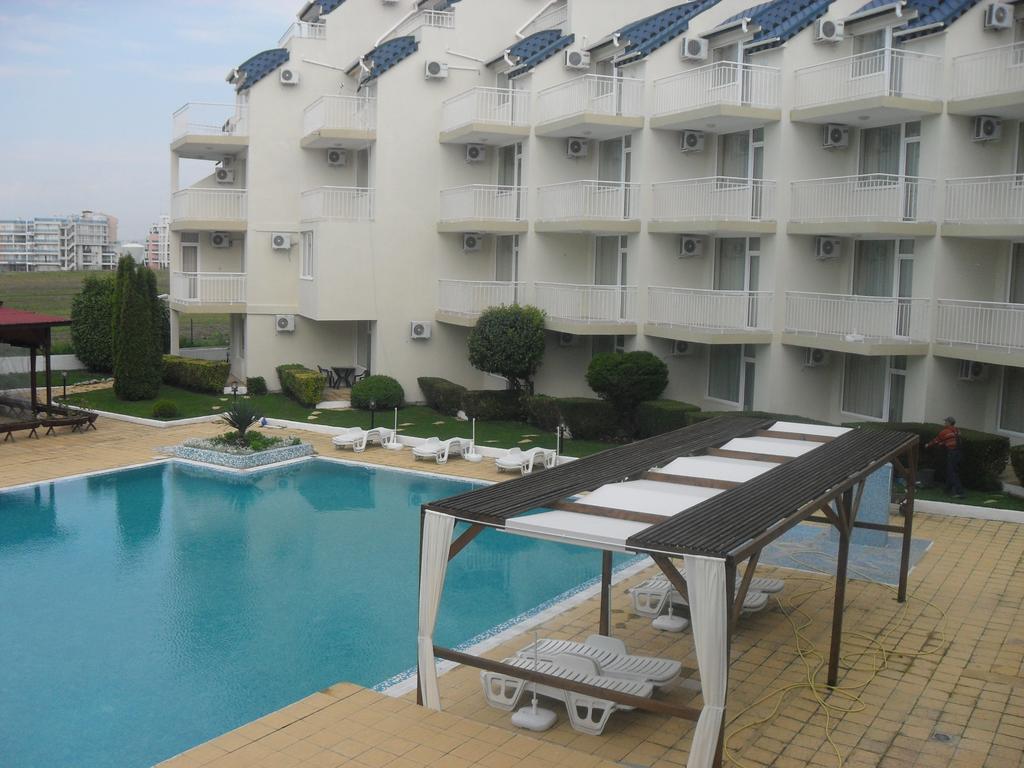 Apartment Rutland Равда Экстерьер фото